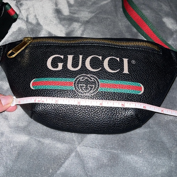 🍎SOLD🍎Gucci black leather belt bag excellent condition green n red strap - Picture 16 of 17